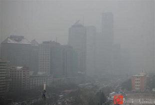 北京 空气质量 暴跌 明日午后好转